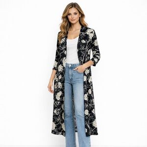 🌸 LuLaRoe Black & White Floral Longline Cardigan – Size XS